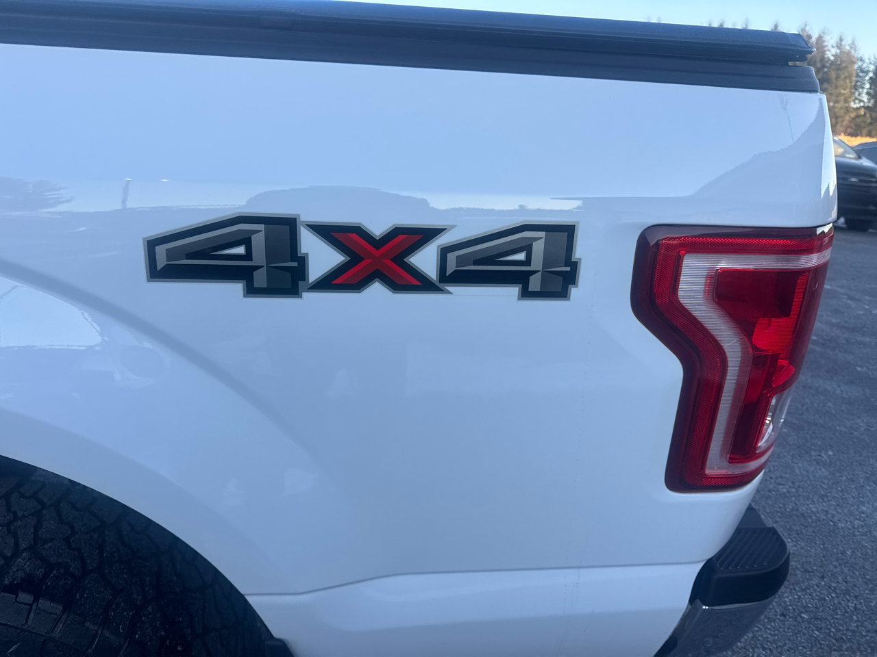 Ford F-150 XL 4WD SuperCab 6.5' Box 2017