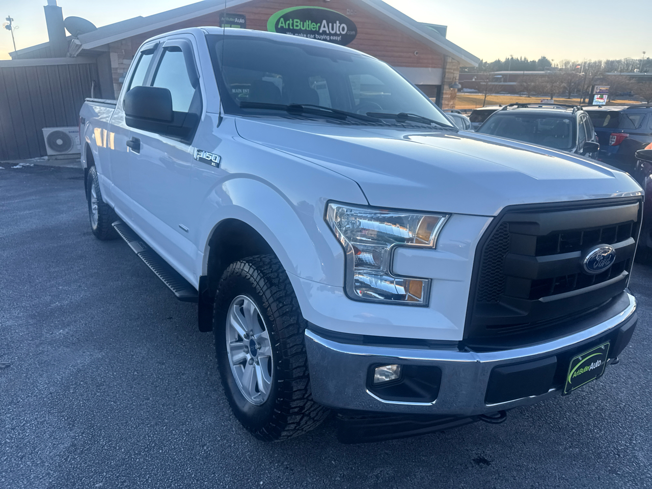 Ford F-150 XL 4WD SuperCab 6.5' Box 2017