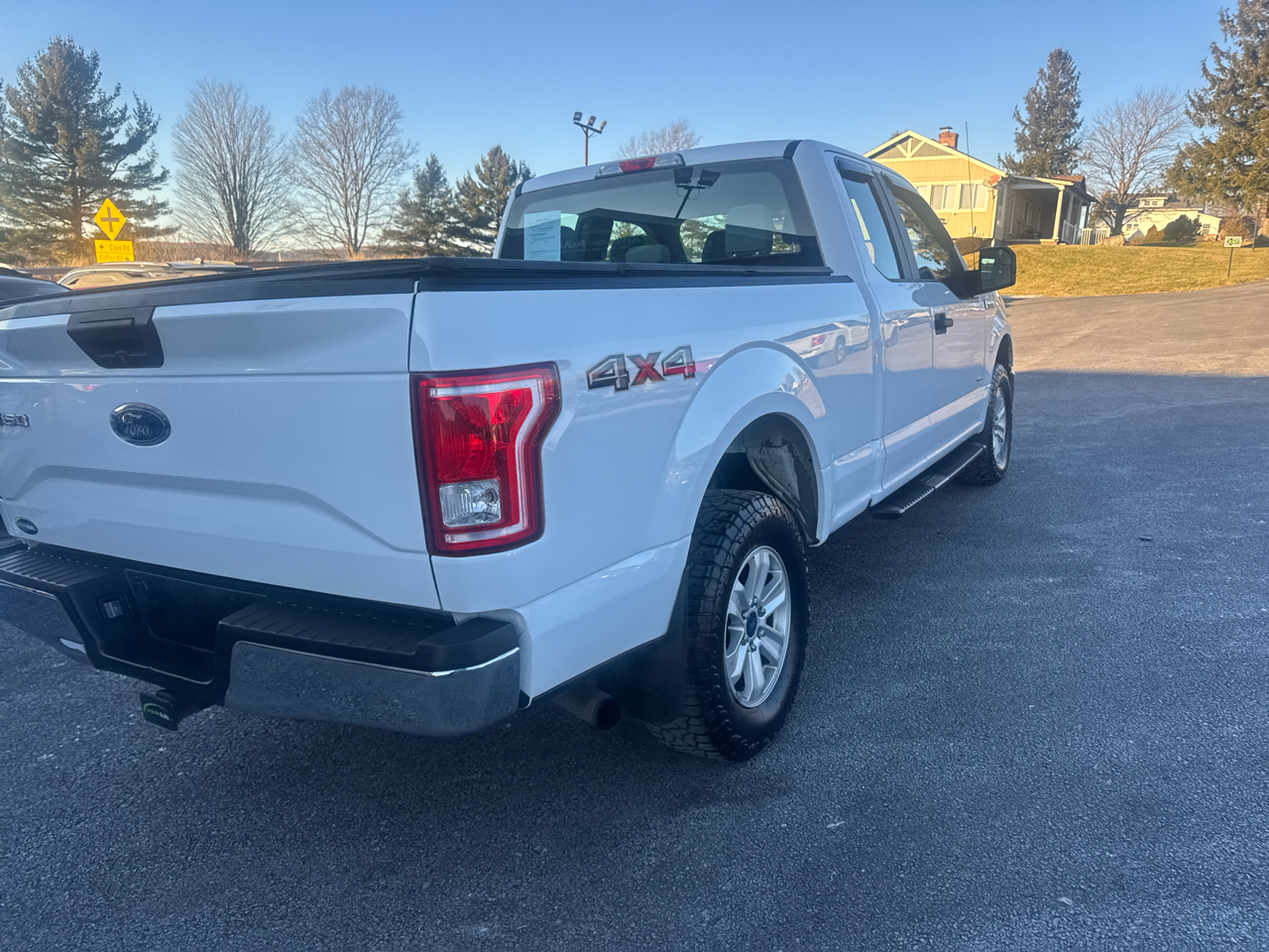 Ford F-150 XL 4WD SuperCab 6.5' Box 2017
