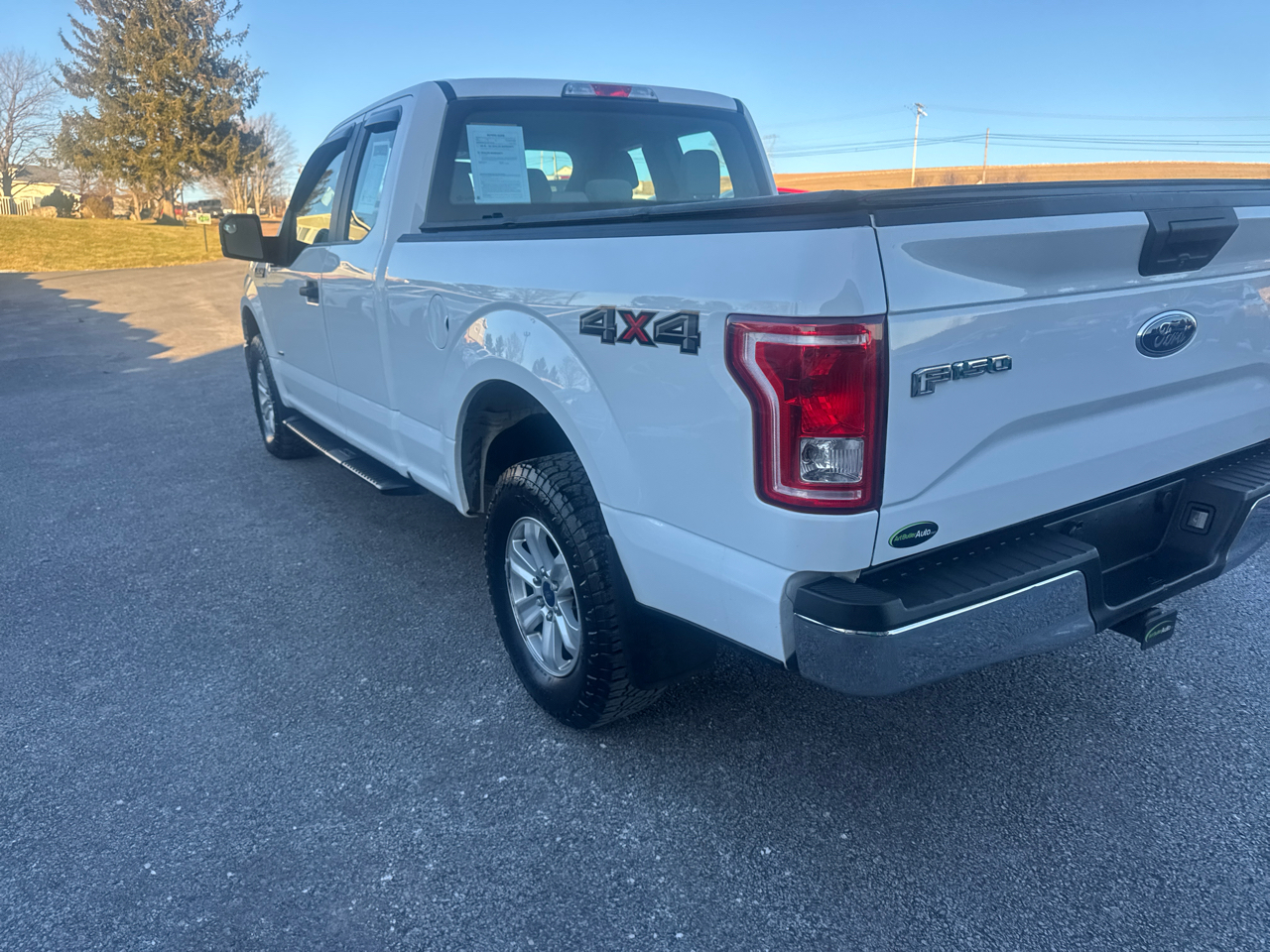 Ford F-150 XL 4WD SuperCab 6.5' Box 2017