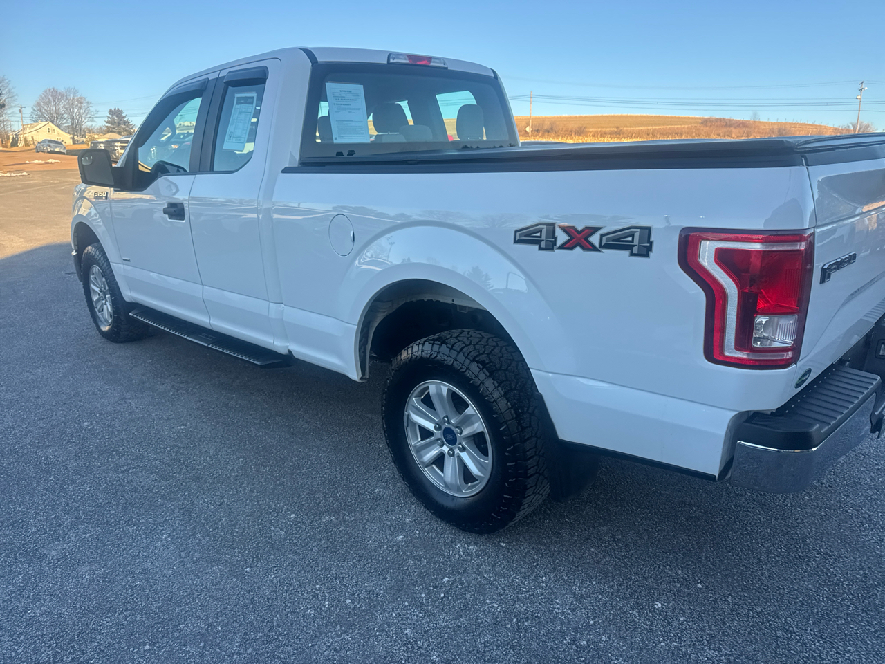 Ford F-150 XL 4WD SuperCab 6.5' Box 2017