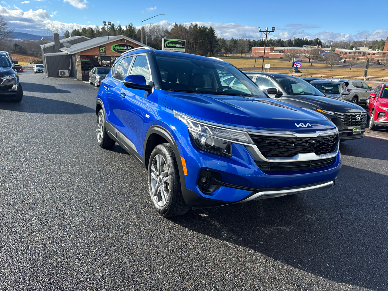 2023 Kia Seltos S IVT AWD