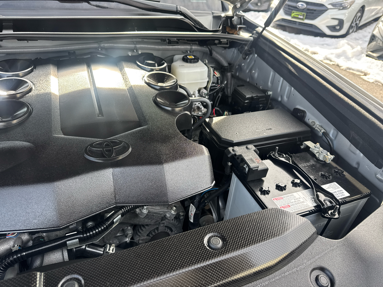 Toyota 4Runner SR5 4WD 2024