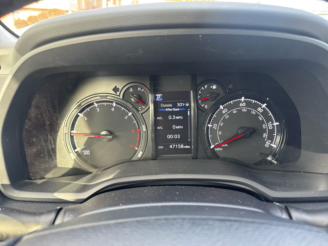 Toyota 4Runner SR5 4WD 2024