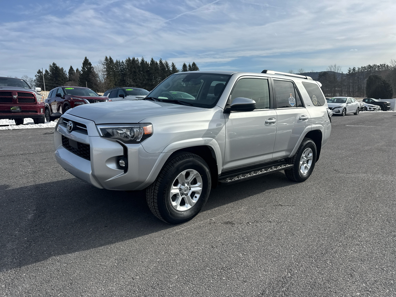 Toyota 4Runner SR5 4WD 2024