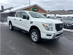 2024 Nissan Titan XD 