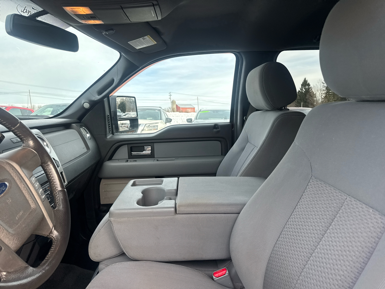 Ford F-150 4WD SuperCrew 145" XLT 2014