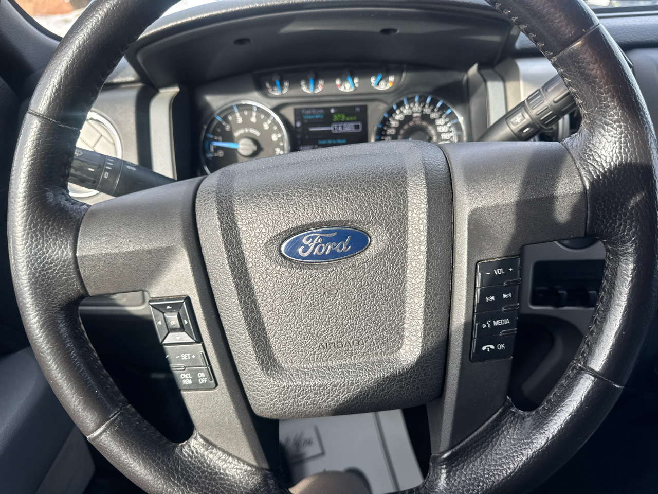 Ford F-150 4WD SuperCrew 145" XLT 2014