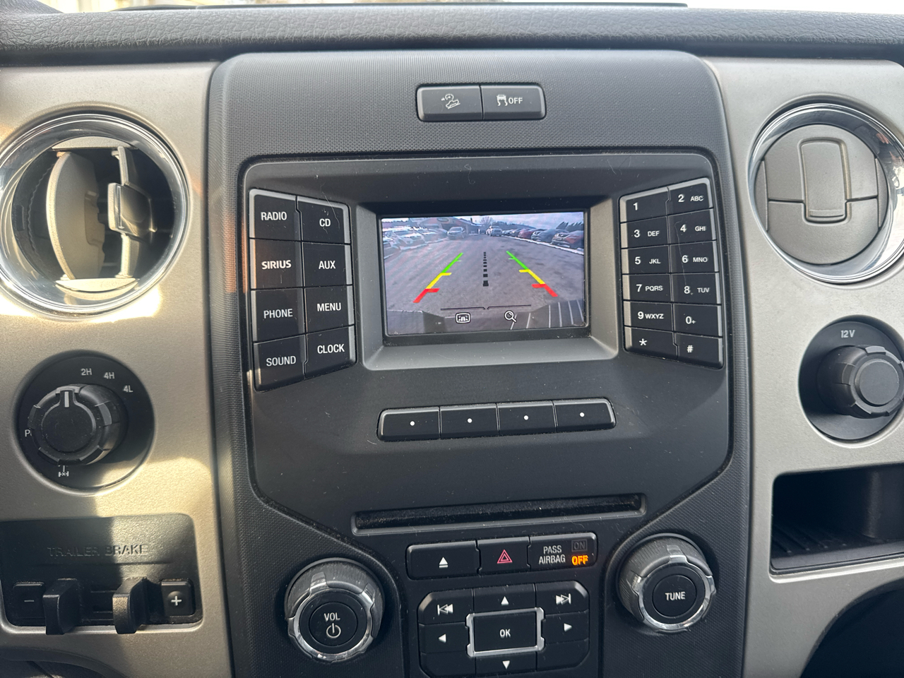 Ford F-150 4WD SuperCrew 145" XLT 2014