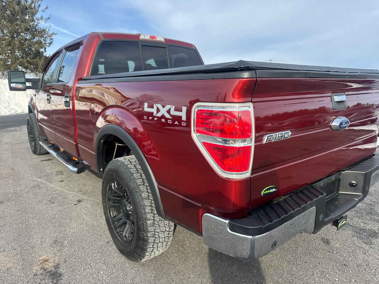 Ford F-150 4WD SuperCrew 145" XLT 2014