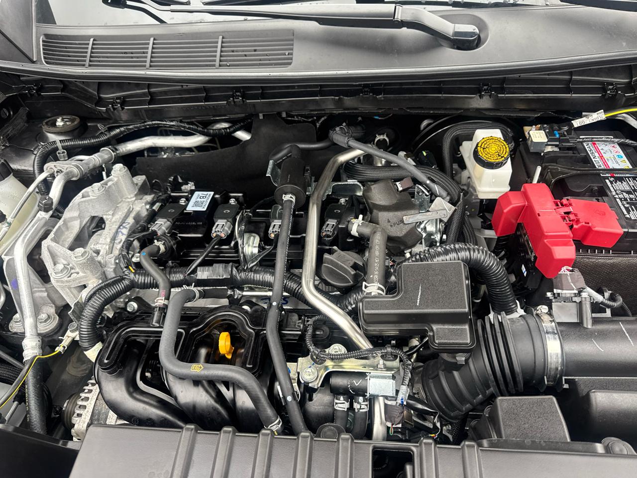 Nissan Kicks SV AWD 2025