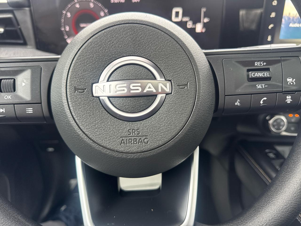 Nissan Kicks SV AWD 2025