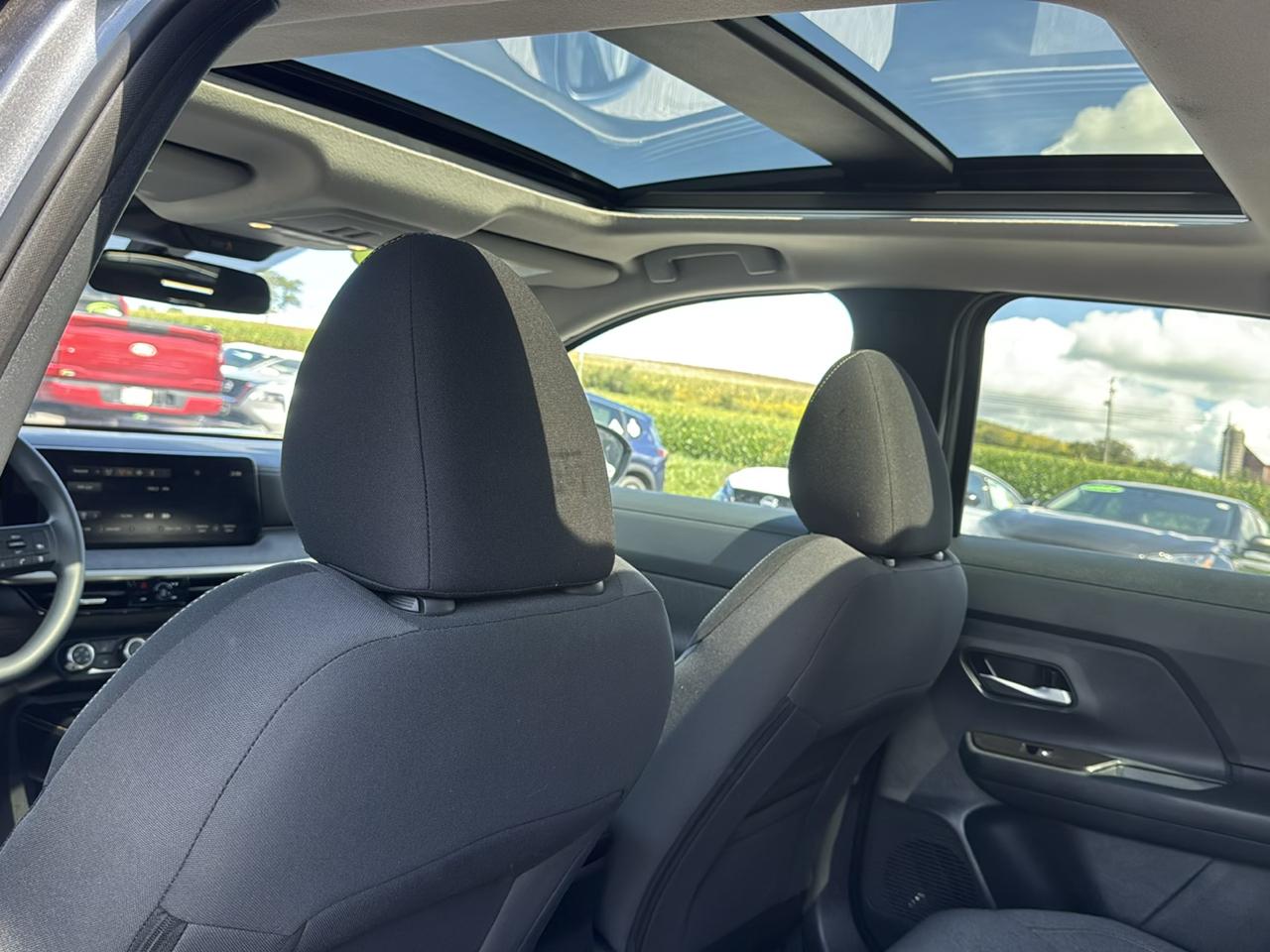 Nissan Kicks SV AWD 2025