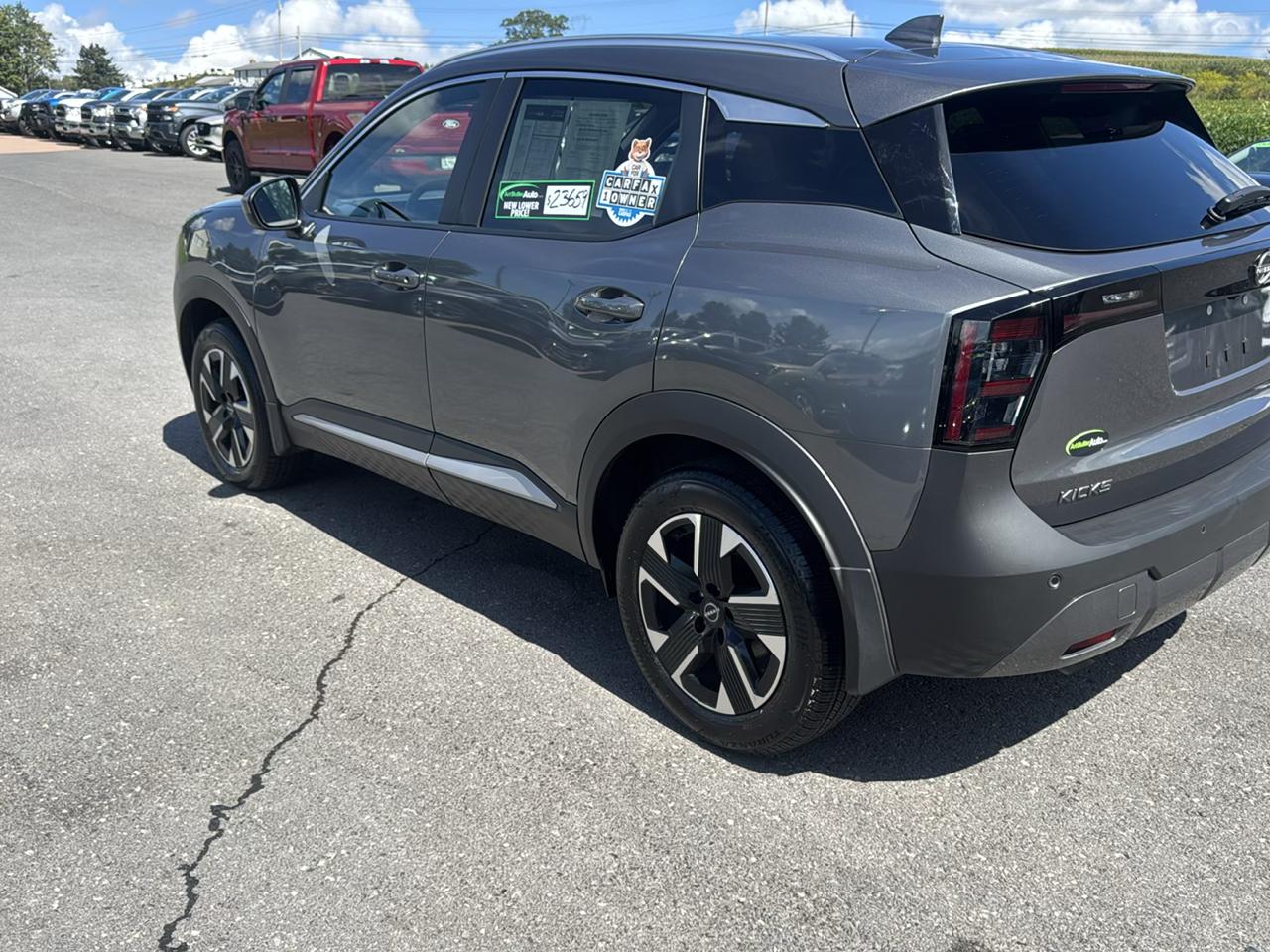Nissan Kicks SV AWD 2025