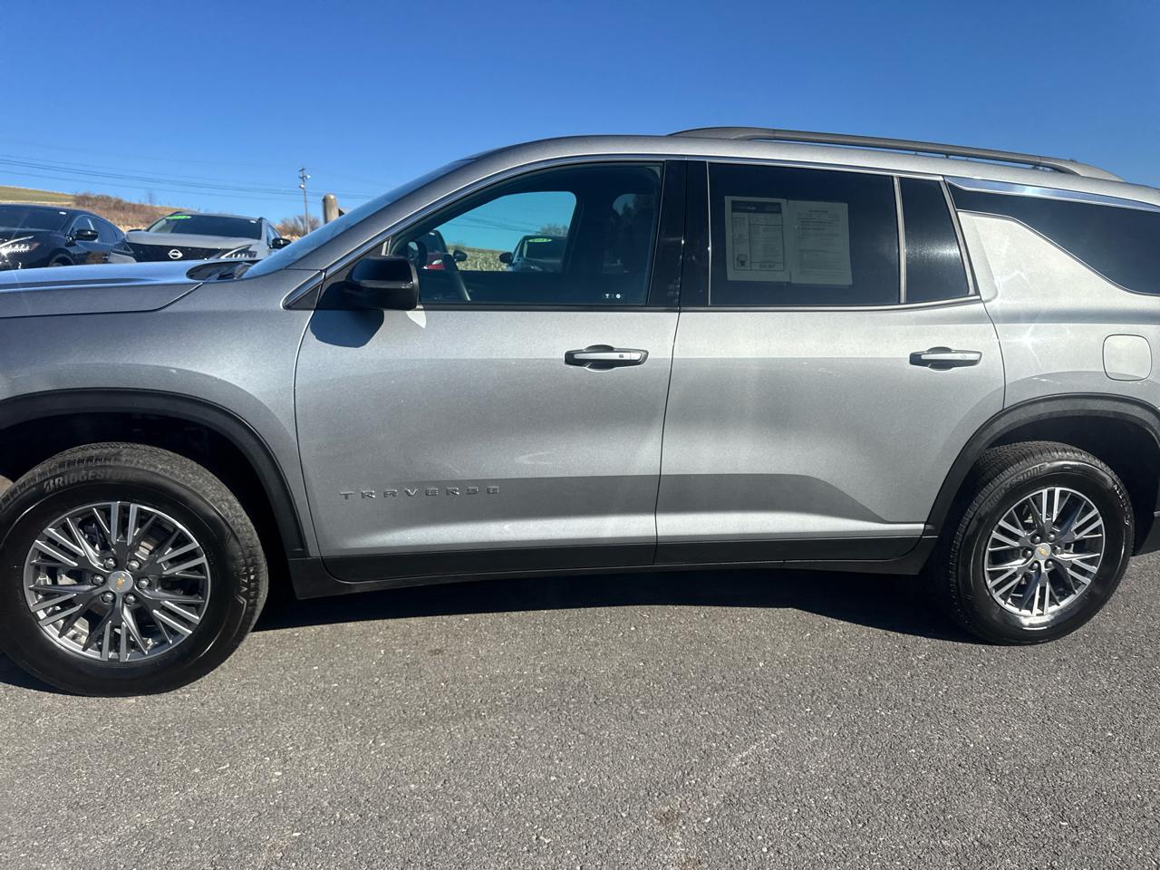 Chevrolet Traverse AWD 4dr LT w/2LT 2025