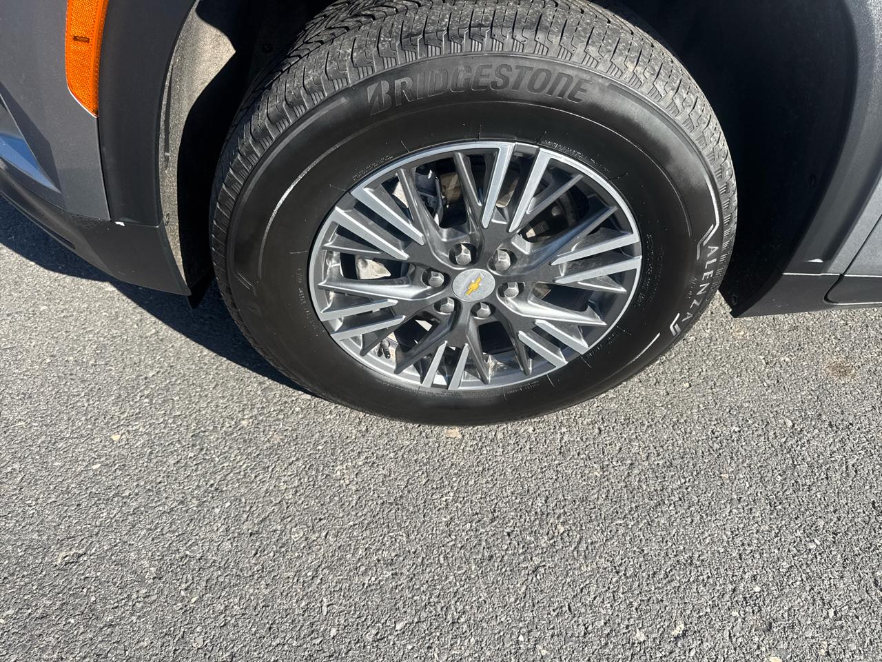 Chevrolet Traverse AWD 4dr LT w/2LT 2025