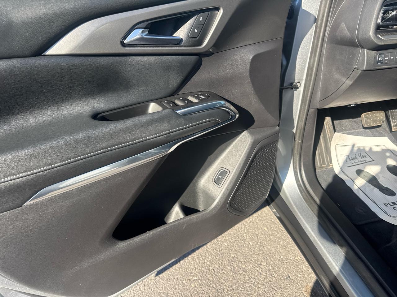 Chevrolet Traverse AWD 4dr LT w/2LT 2025