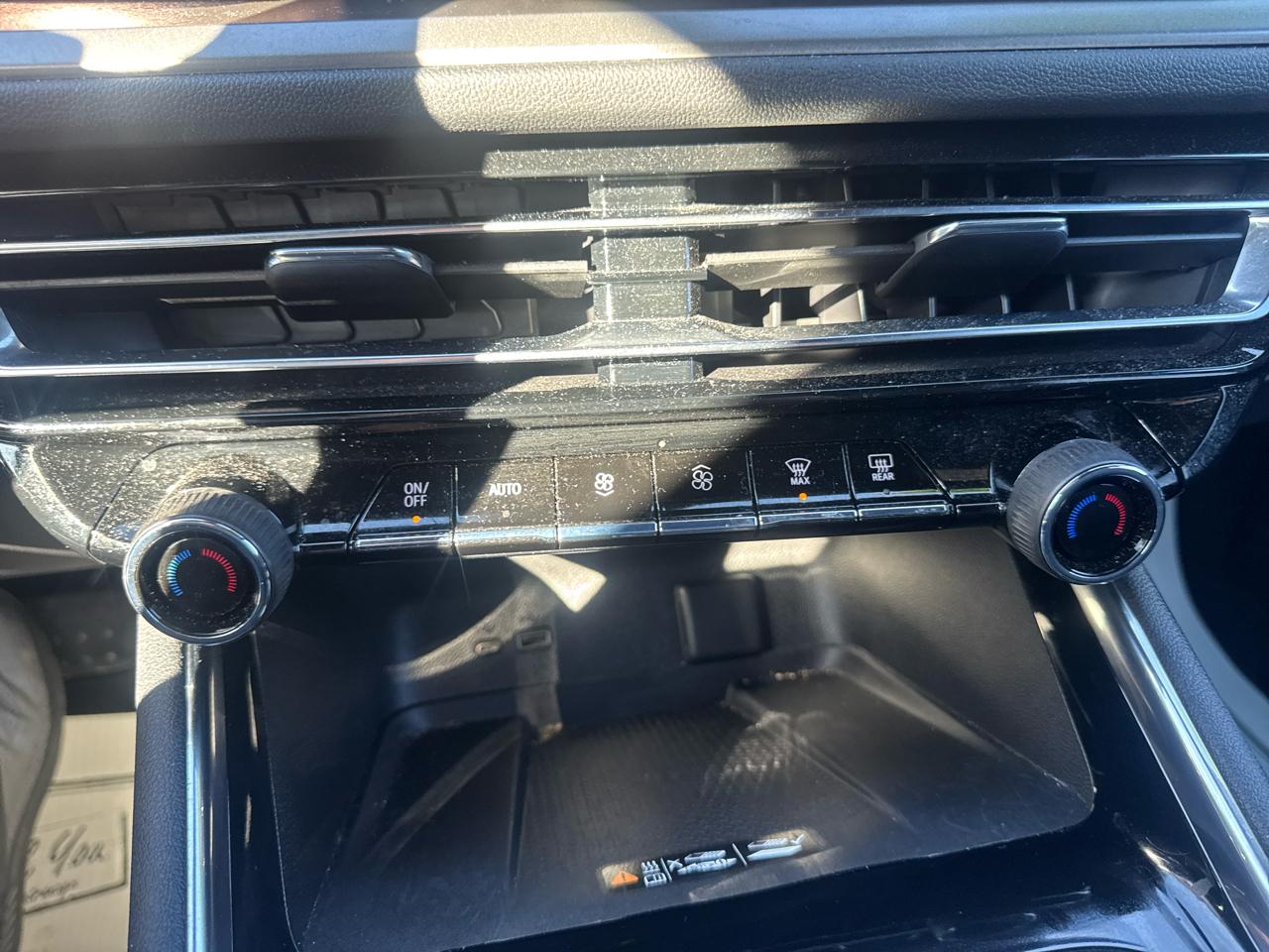 Chevrolet Traverse AWD 4dr LT w/2LT 2025