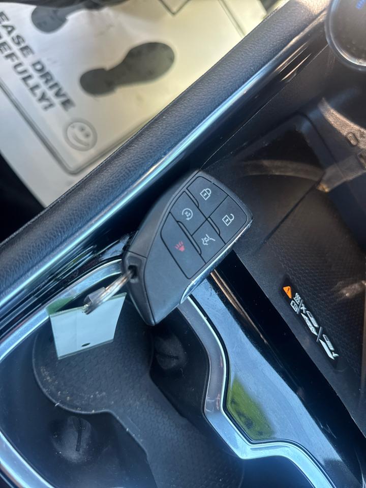 Chevrolet Traverse AWD 4dr LT w/2LT 2025