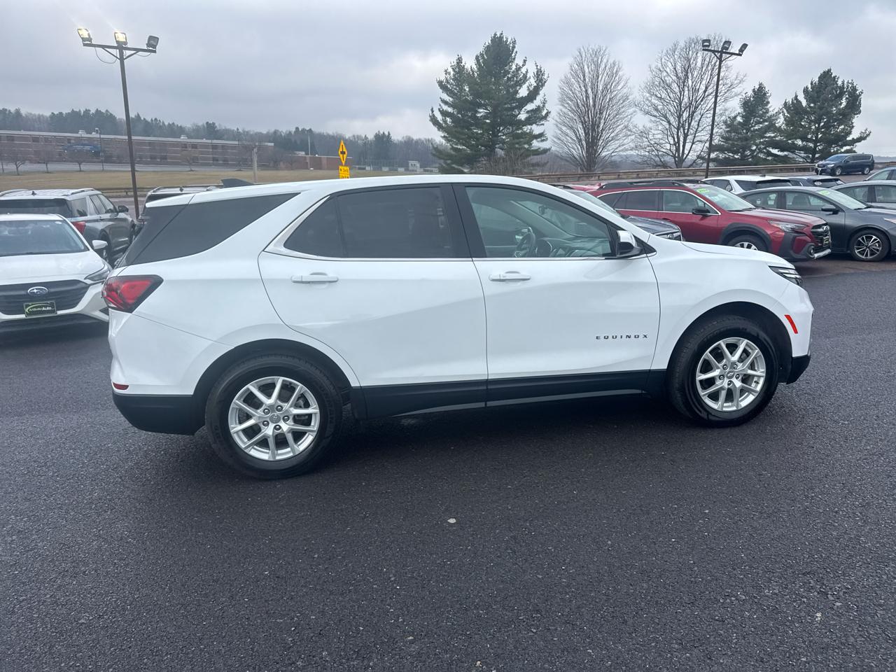 Chevrolet Equinox AWD 4dr LT w/1LT 2023