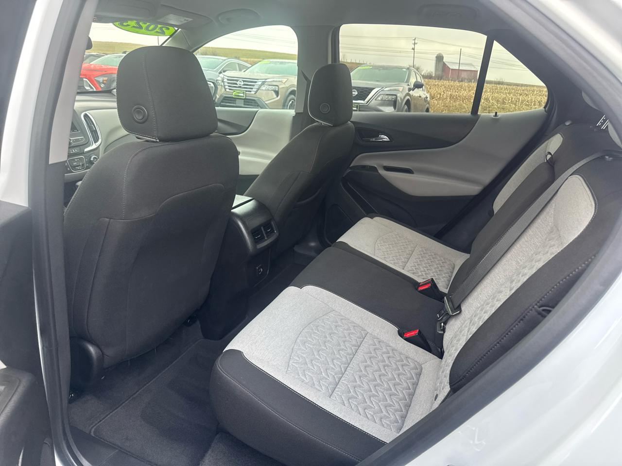 Chevrolet Equinox AWD 4dr LT w/1LT 2023