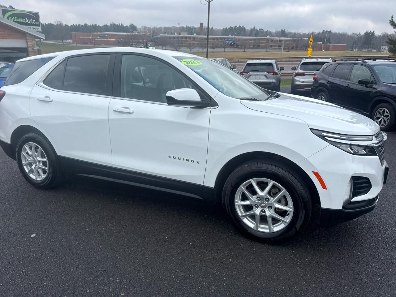 Chevrolet Equinox AWD 4dr LT w/1LT 2023