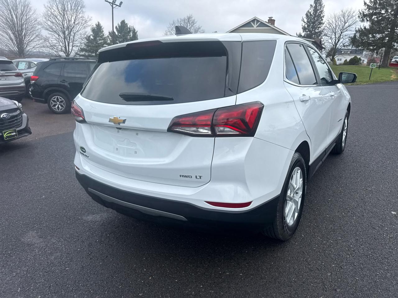 Chevrolet Equinox AWD 4dr LT w/1LT 2023