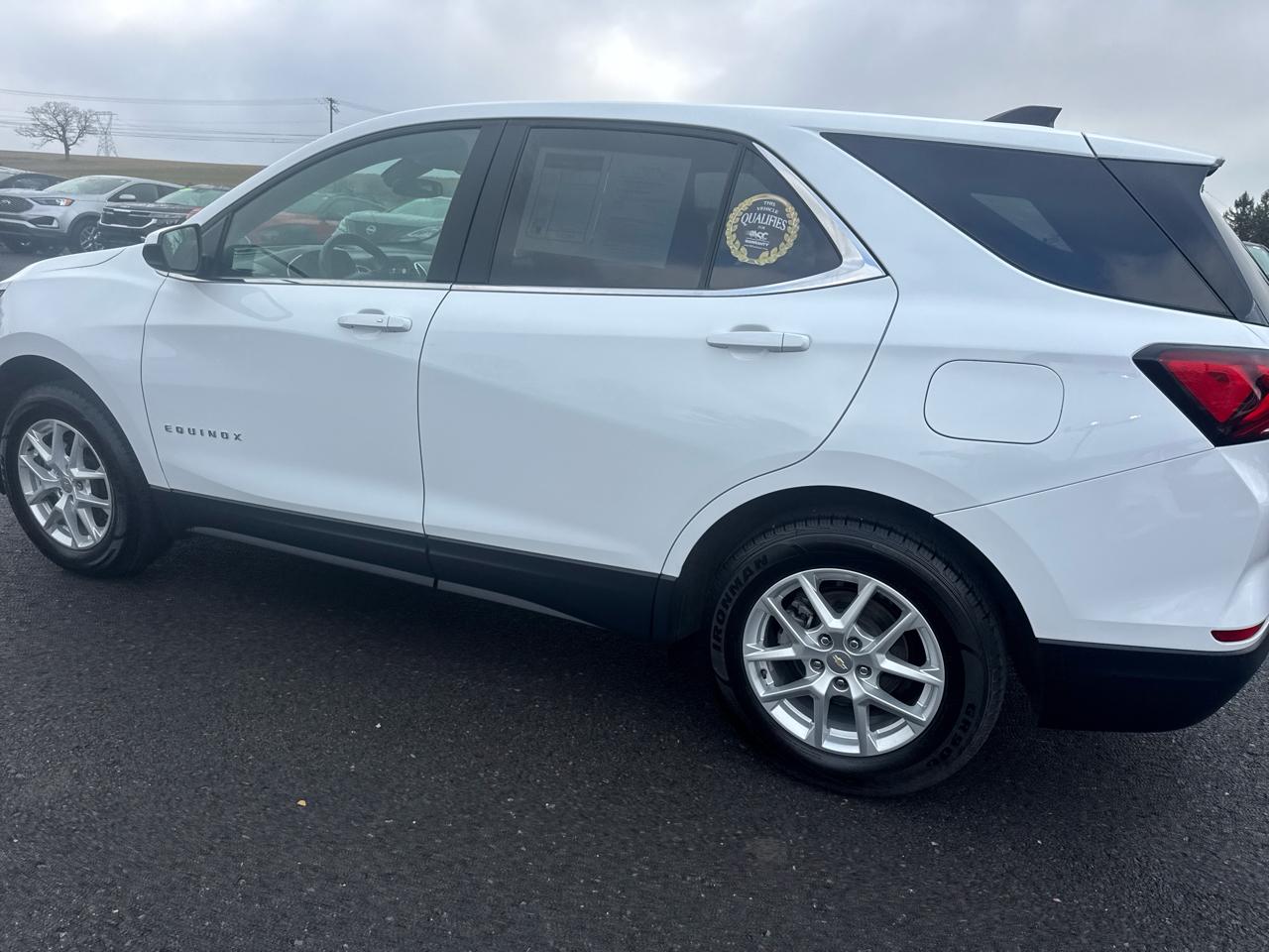 Chevrolet Equinox AWD 4dr LT w/1LT 2023