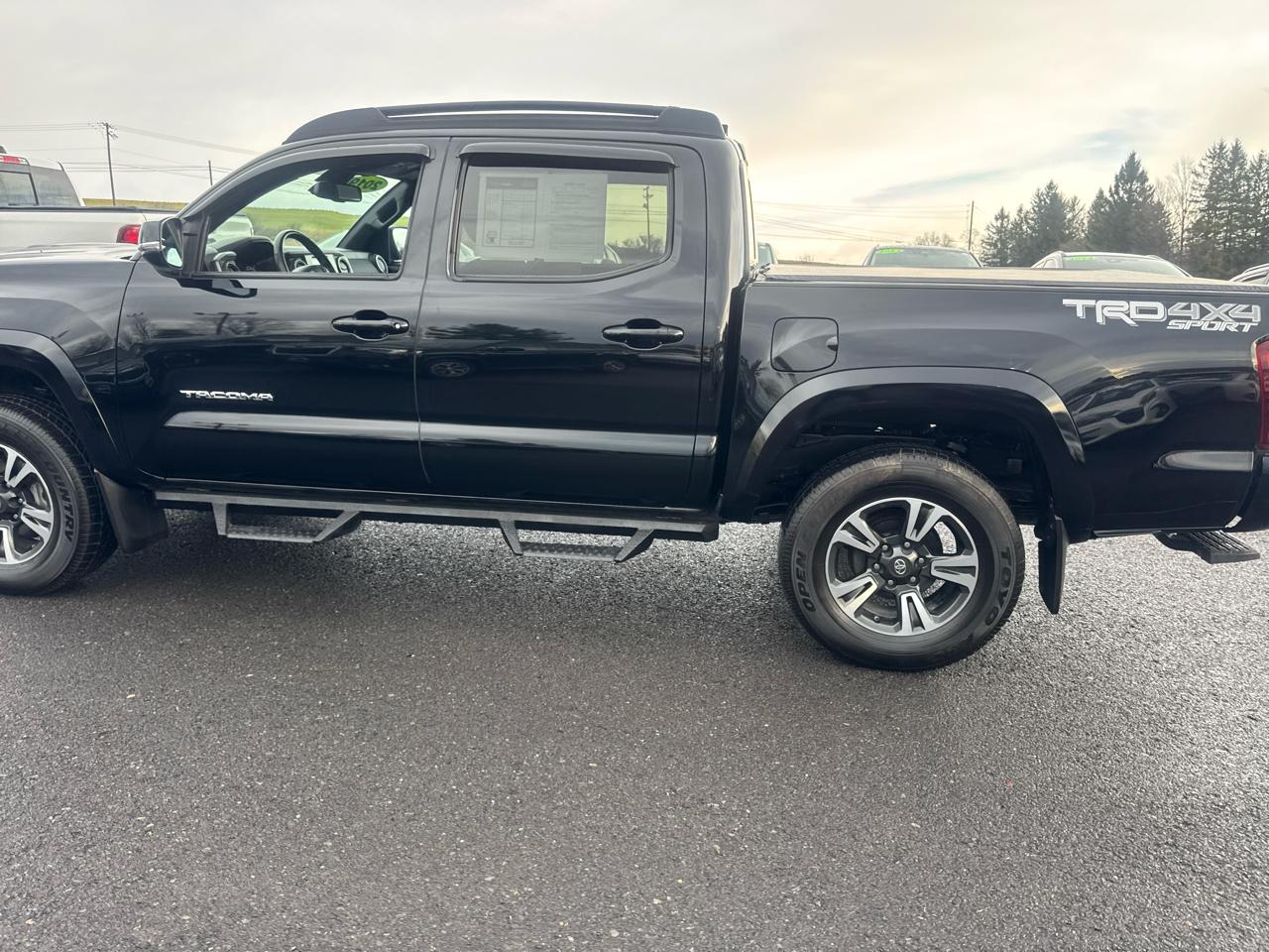 Toyota Tacoma 4WD TRD Off Road Double Cab 5' Bed V6 MT (Natl) 2019