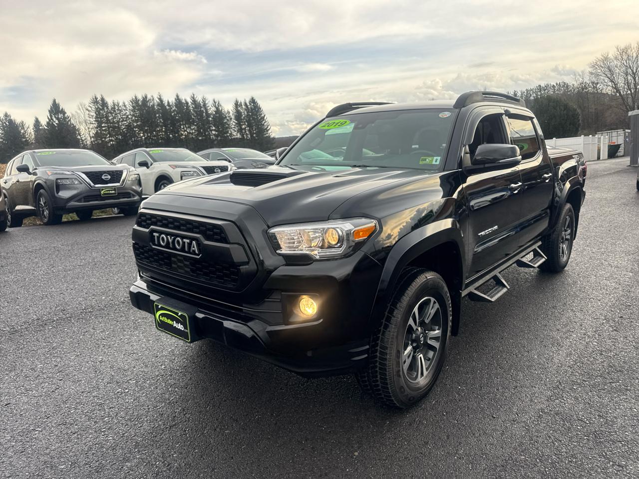 Toyota Tacoma 4WD TRD Off Road Double Cab 5' Bed V6 MT (Natl) 2019