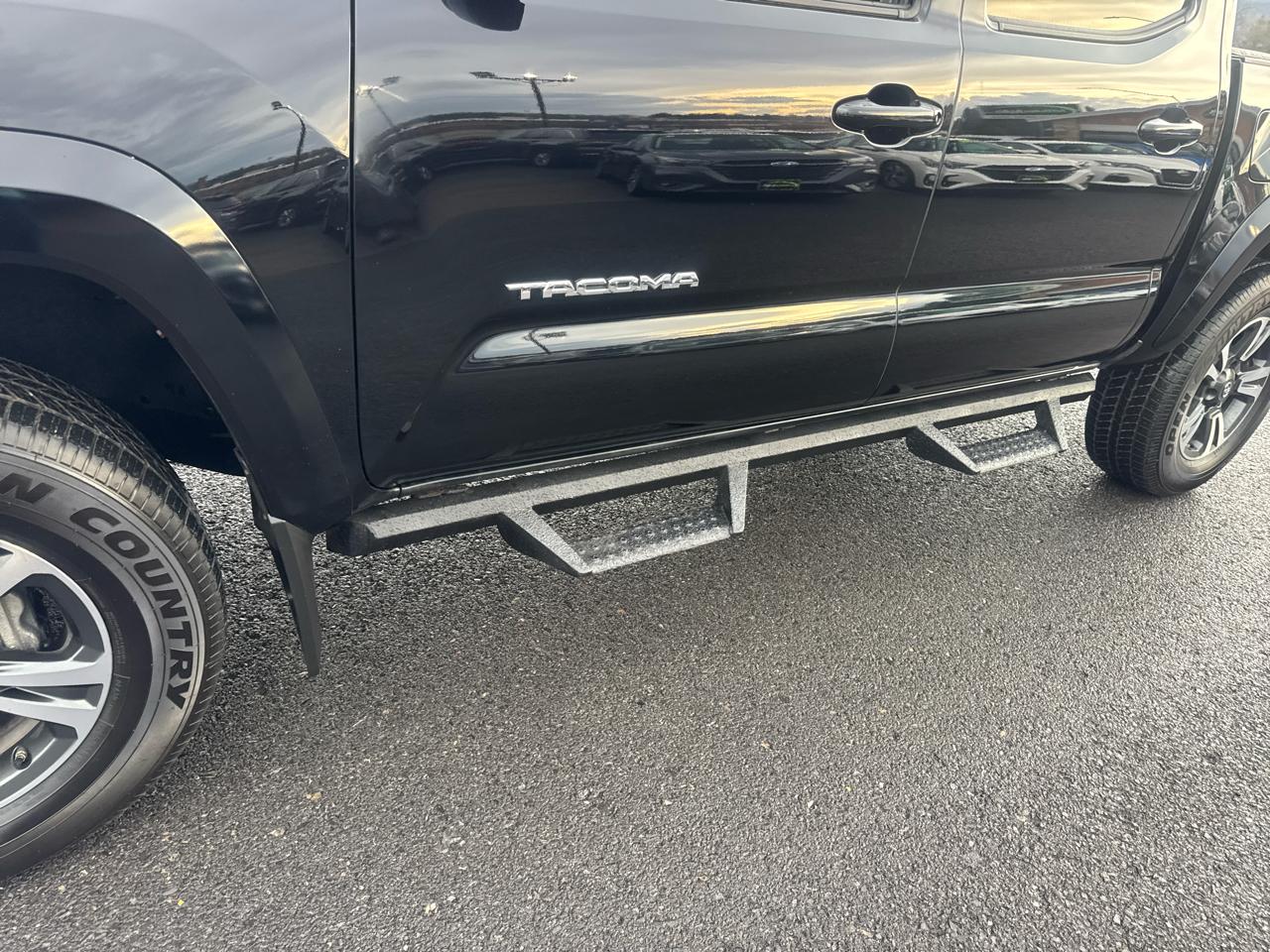Toyota Tacoma 4WD TRD Off Road Double Cab 5' Bed V6 MT (Natl) 2019
