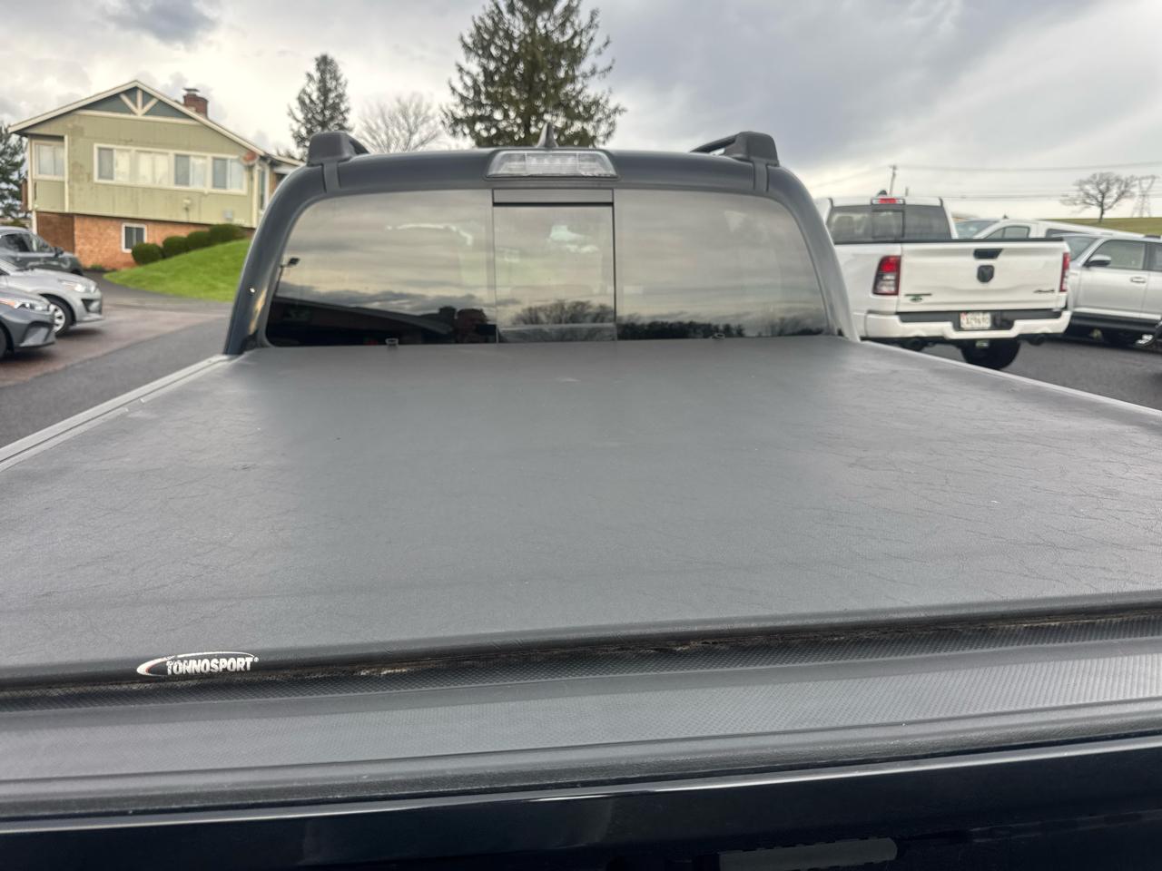 Toyota Tacoma 4WD TRD Off Road Double Cab 5' Bed V6 MT (Natl) 2019