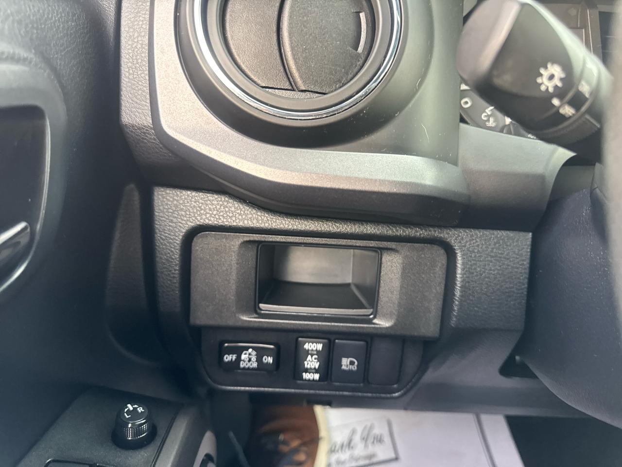 Toyota Tacoma 4WD TRD Off Road Double Cab 5' Bed V6 MT (Natl) 2019