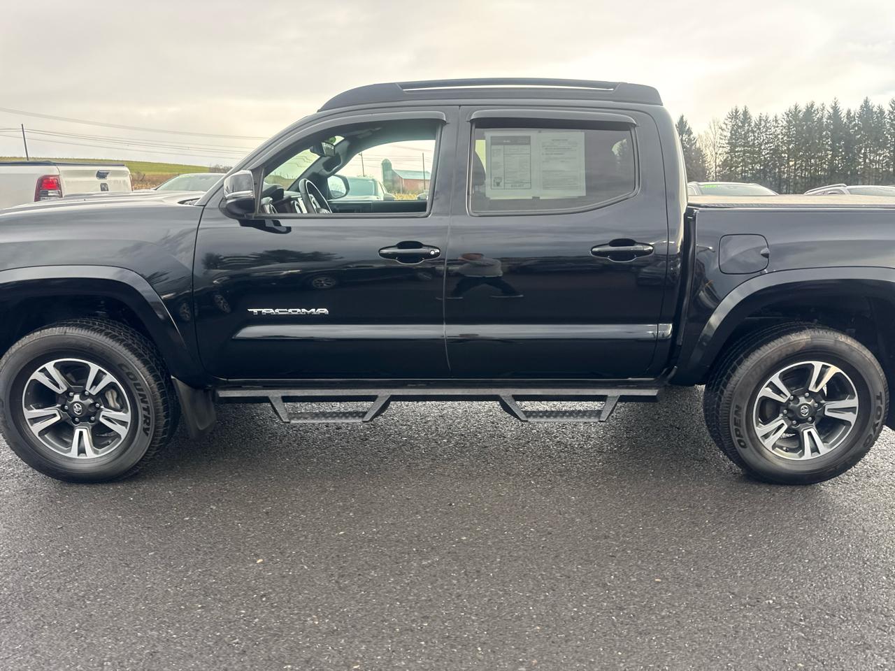 Toyota Tacoma 4WD TRD Off Road Double Cab 5' Bed V6 MT (Natl) 2019