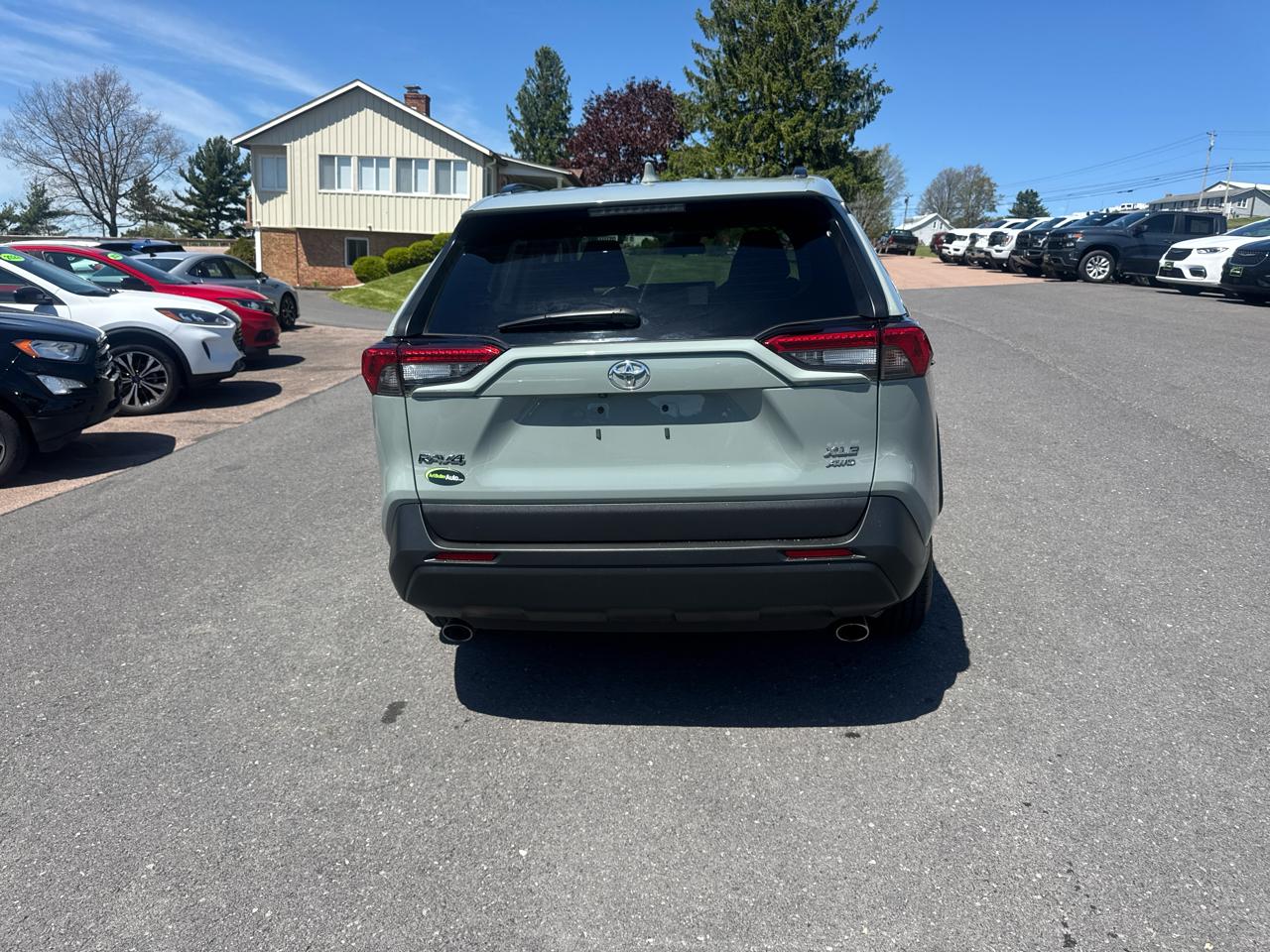 Toyota RAV4 XLE AWD (Natl) 2023