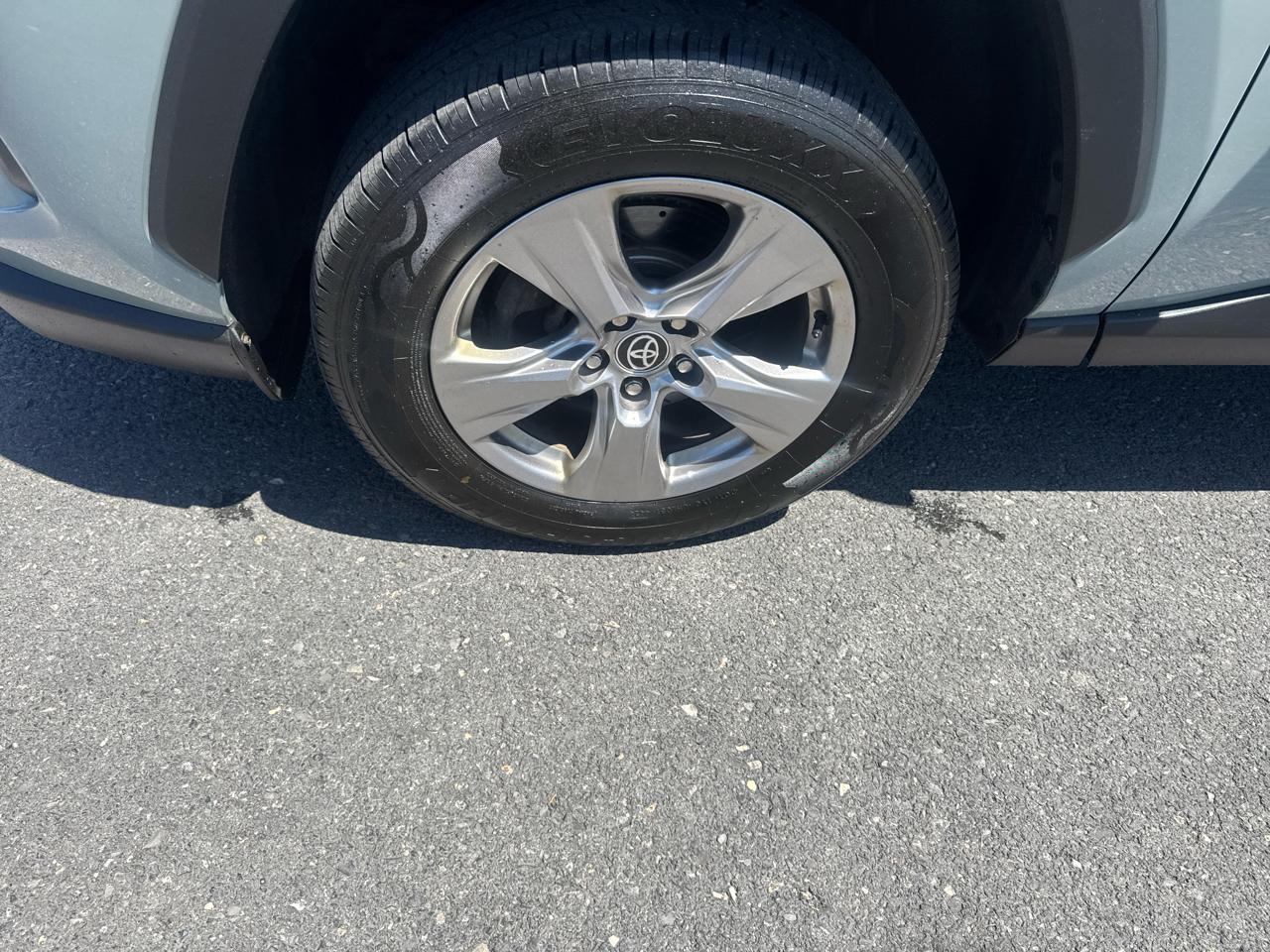 Toyota RAV4 XLE AWD (Natl) 2023