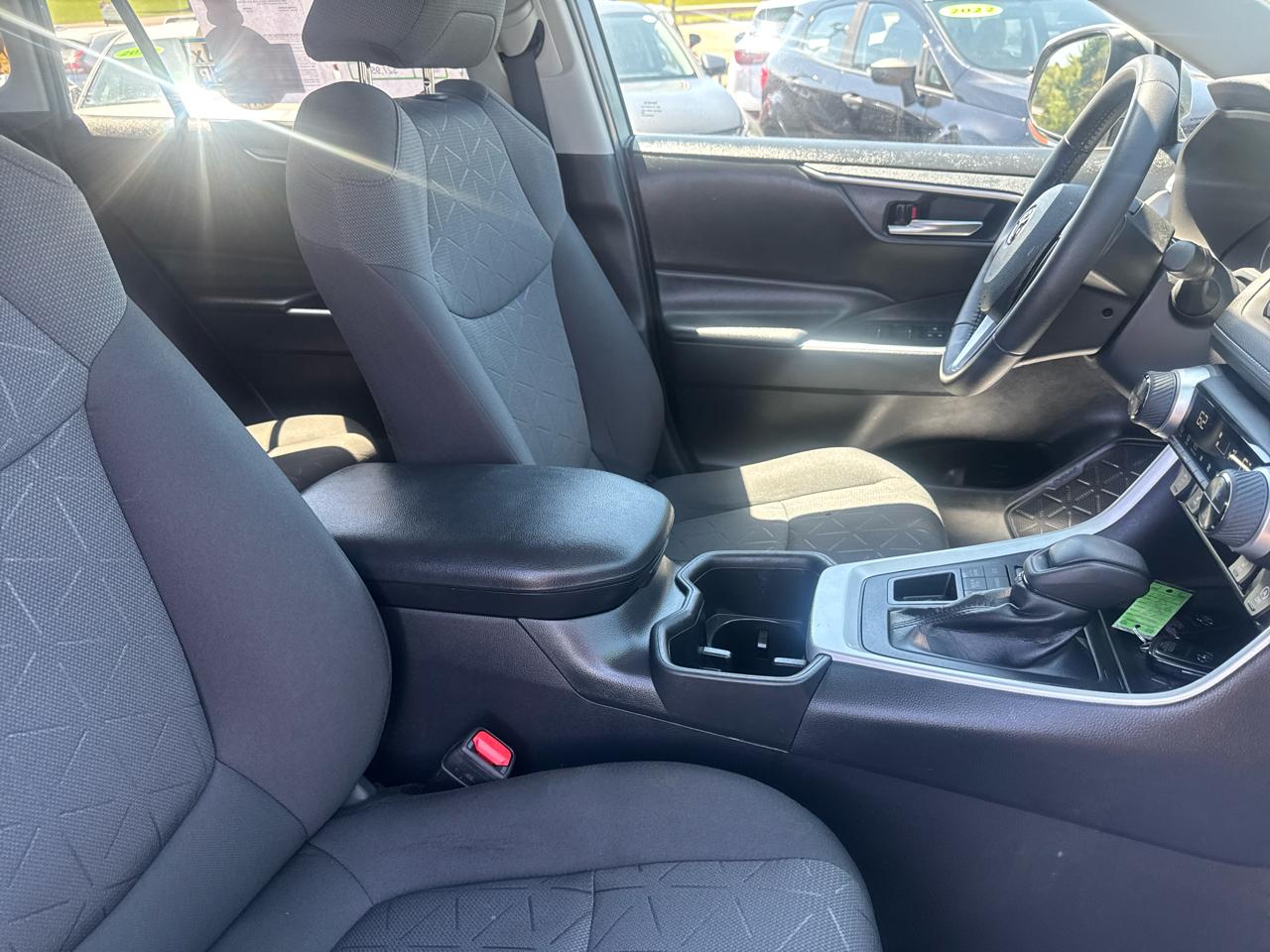 Toyota RAV4 XLE AWD (Natl) 2023