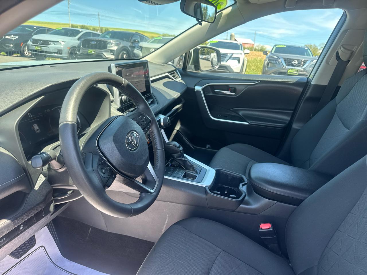 Toyota RAV4 XLE AWD (Natl) 2023