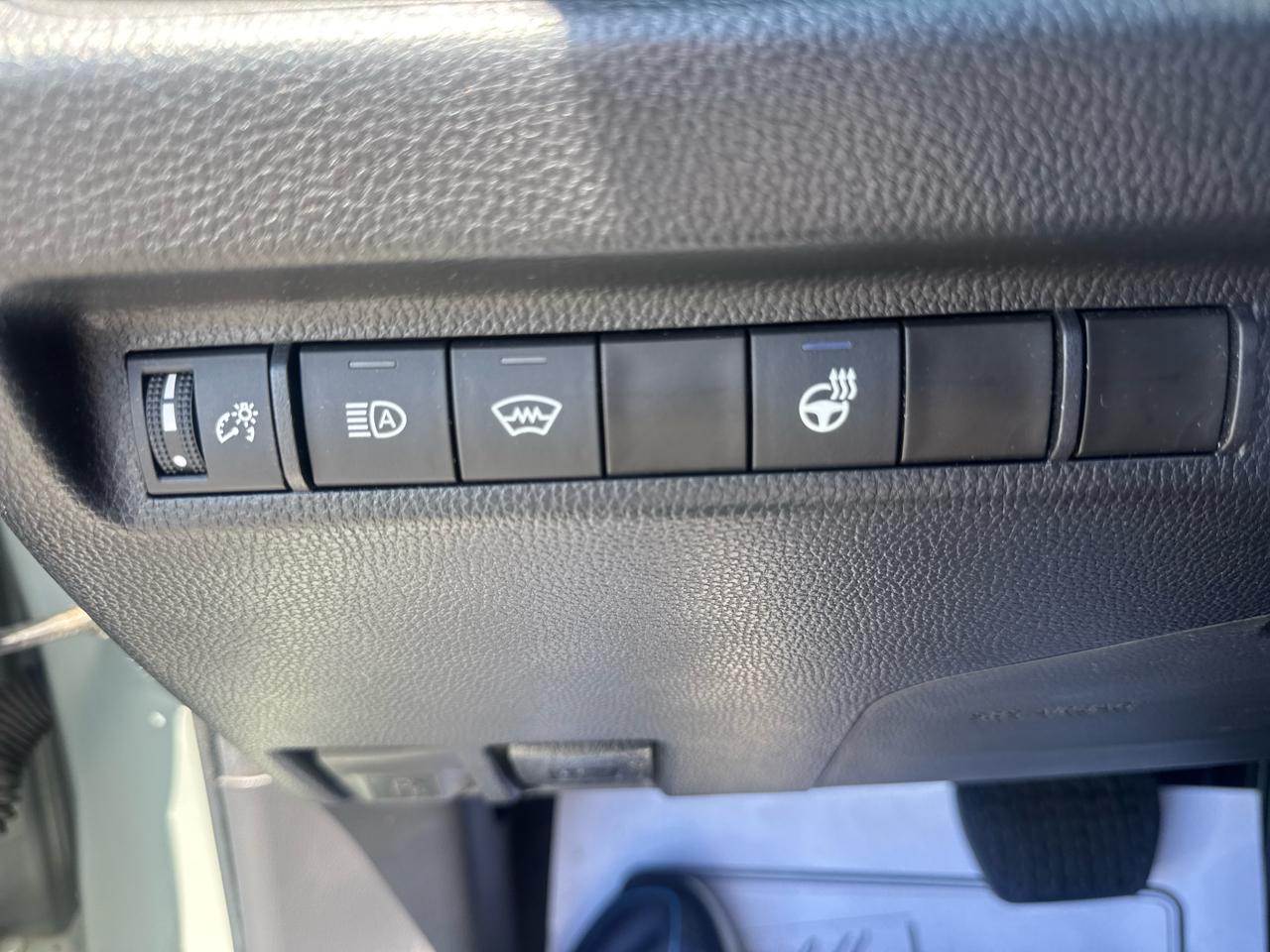Toyota RAV4 XLE AWD (Natl) 2023