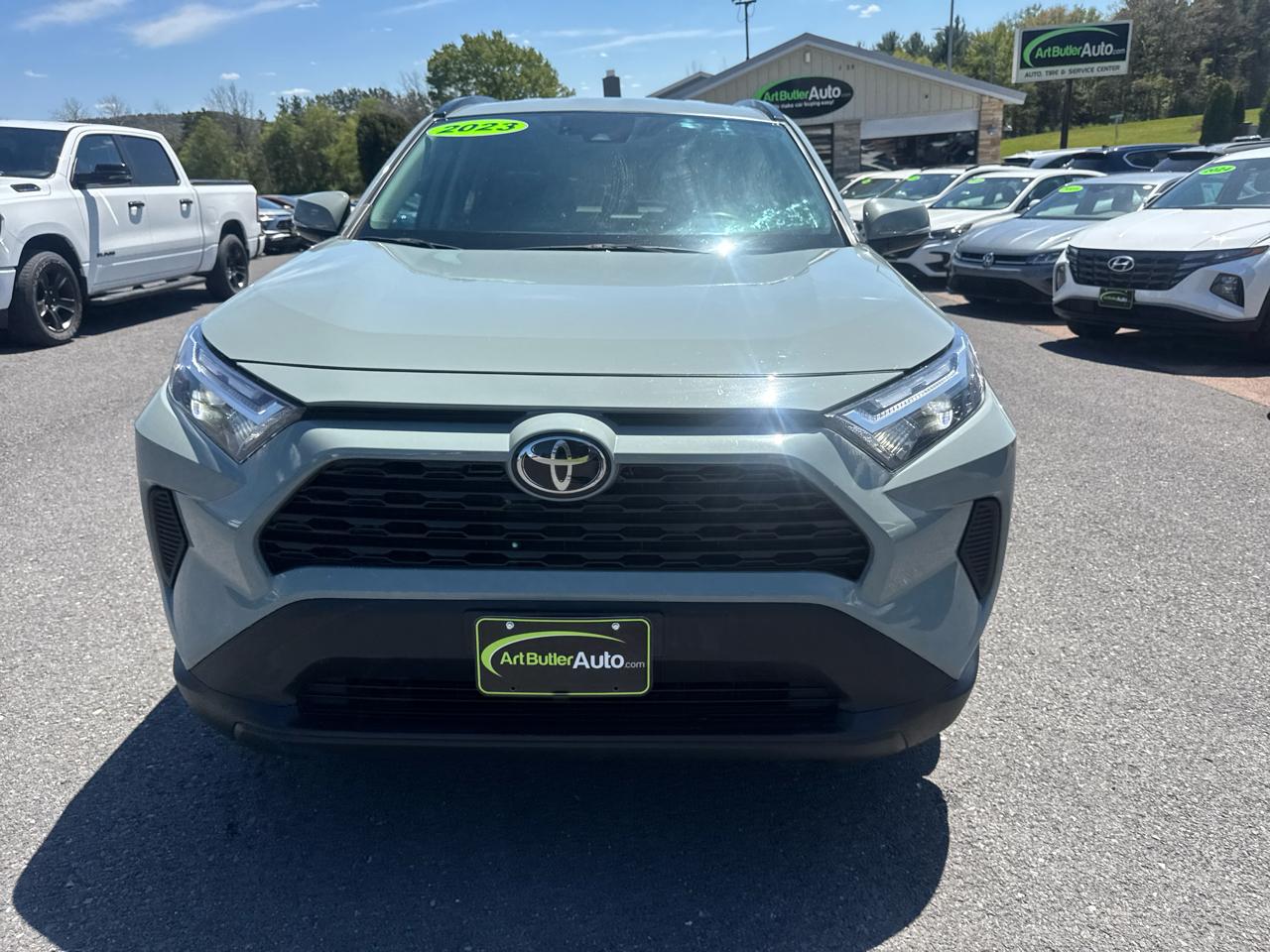Toyota RAV4 XLE AWD (Natl) 2023