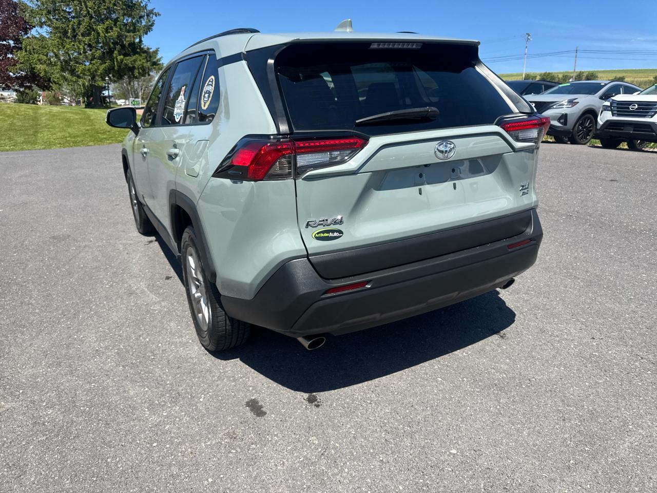 Toyota RAV4 XLE AWD (Natl) 2023