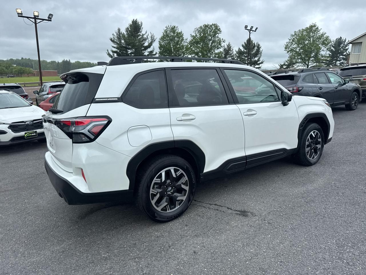 Subaru Forester Premium AWD 2025