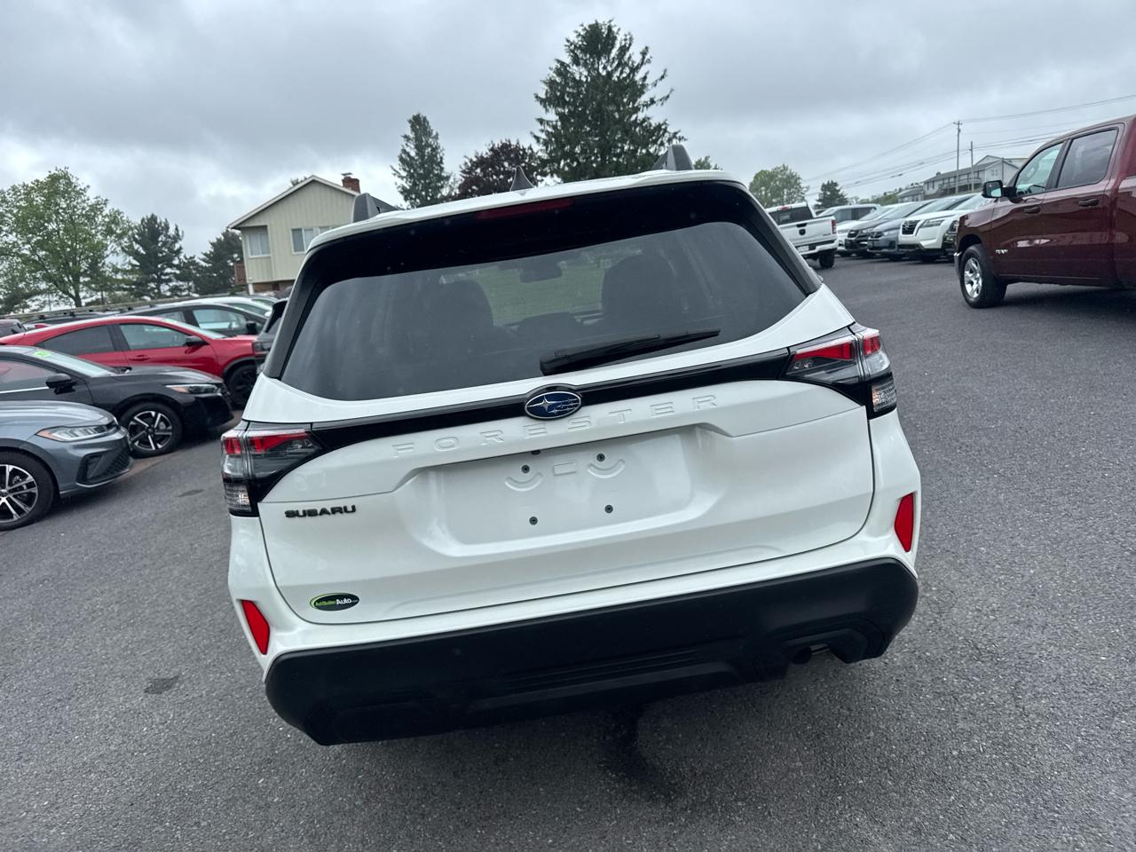 Subaru Forester Premium AWD 2025