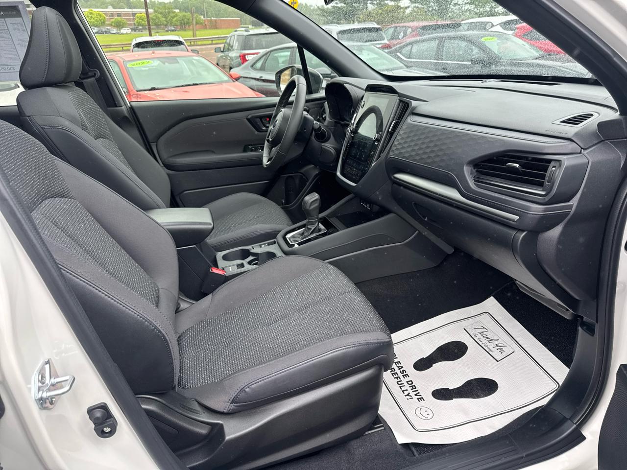 Subaru Forester Premium AWD 2025