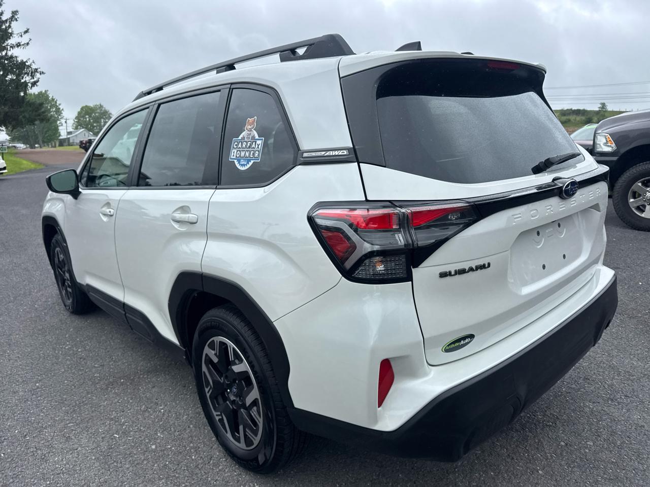 Subaru Forester Premium AWD 2025