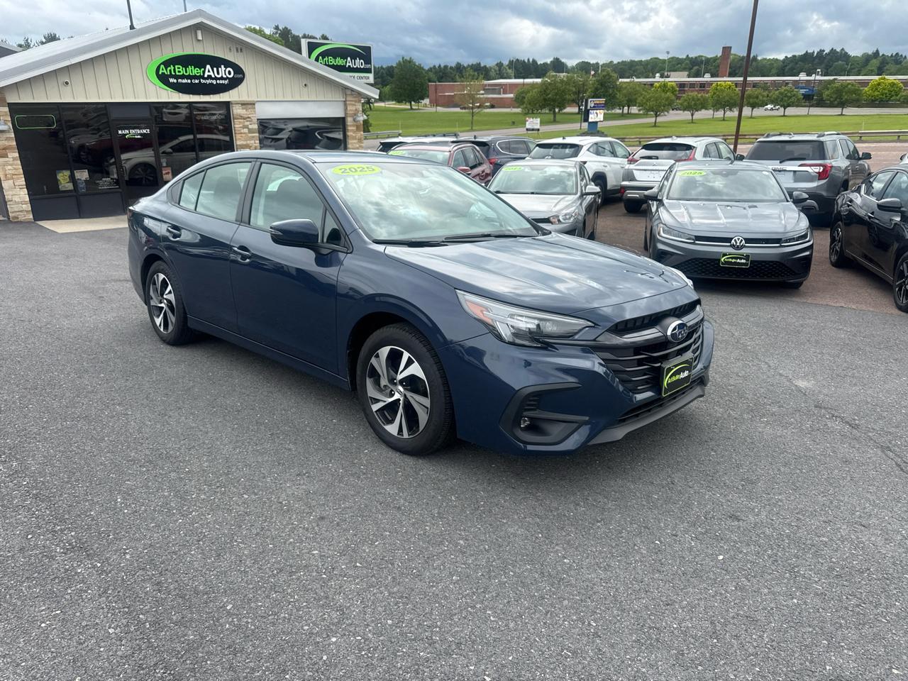 2025 Subaru Legacy Premium AWD