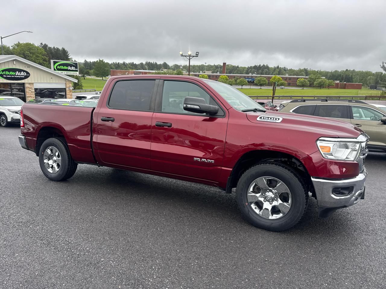 RAM 1500 Big Horn 4x4 Crew Cab 6'4" Box 2023