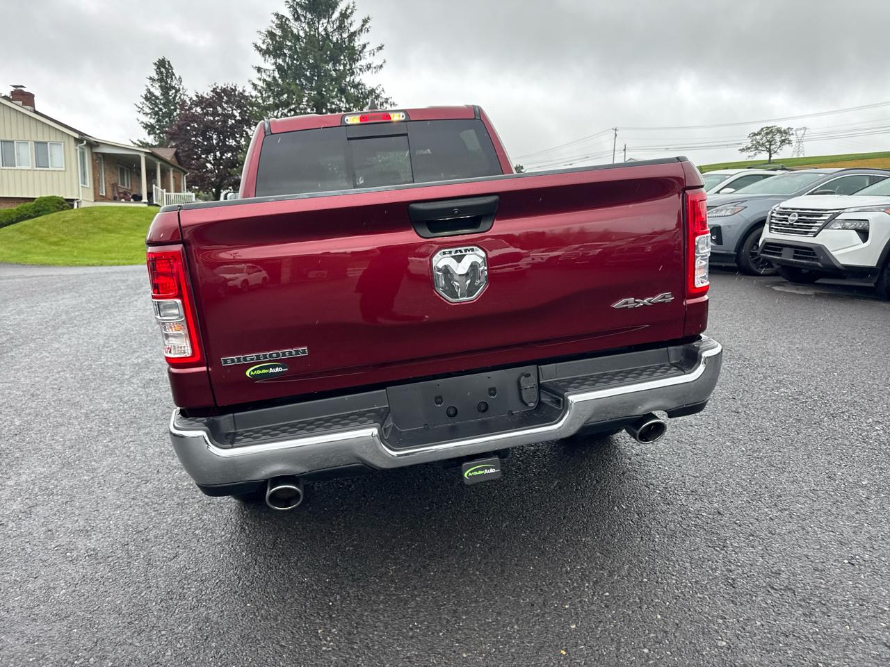 RAM 1500 Big Horn 4x4 Crew Cab 6'4" Box 2023