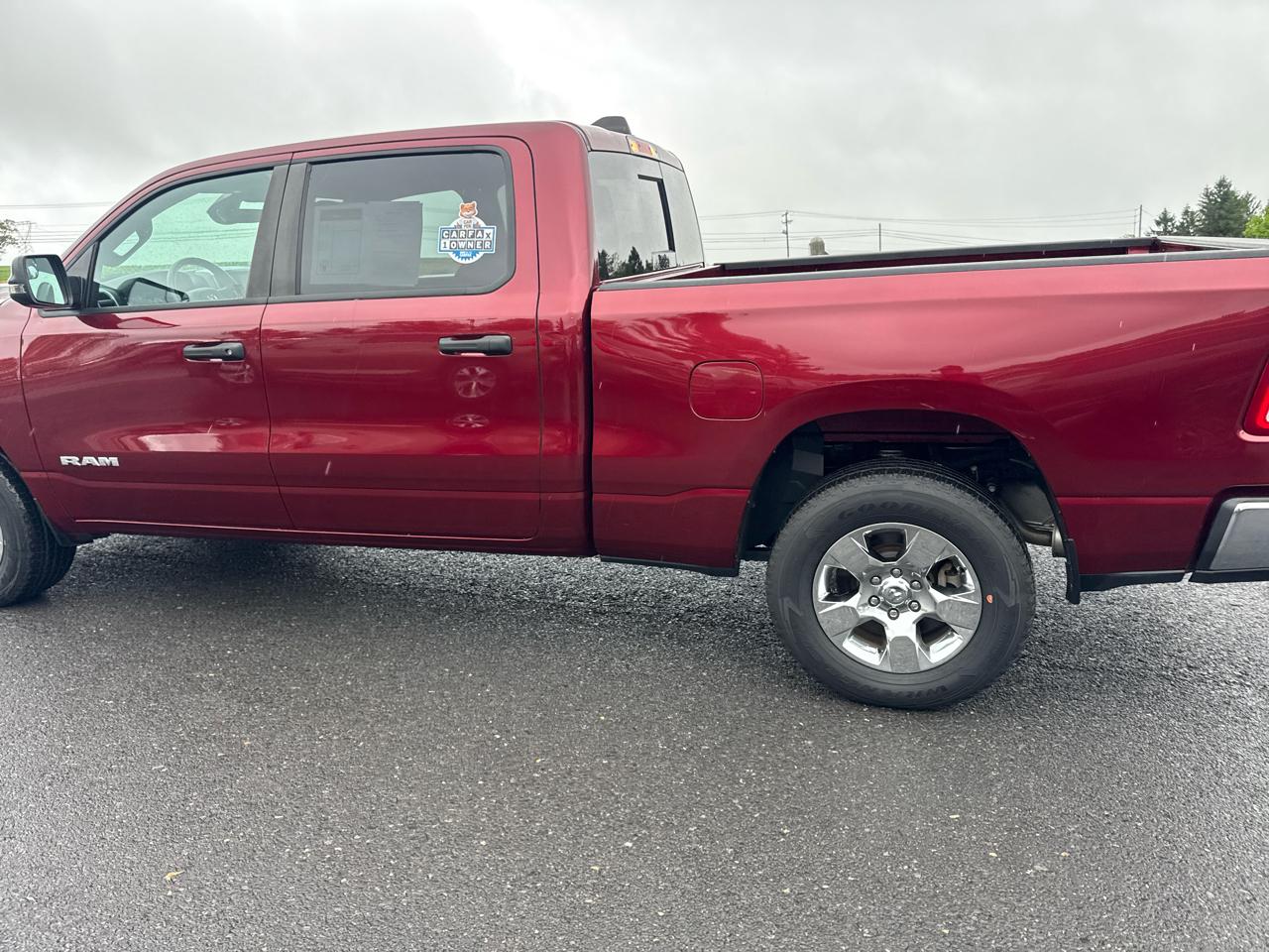 RAM 1500 Big Horn 4x4 Crew Cab 6'4" Box 2023