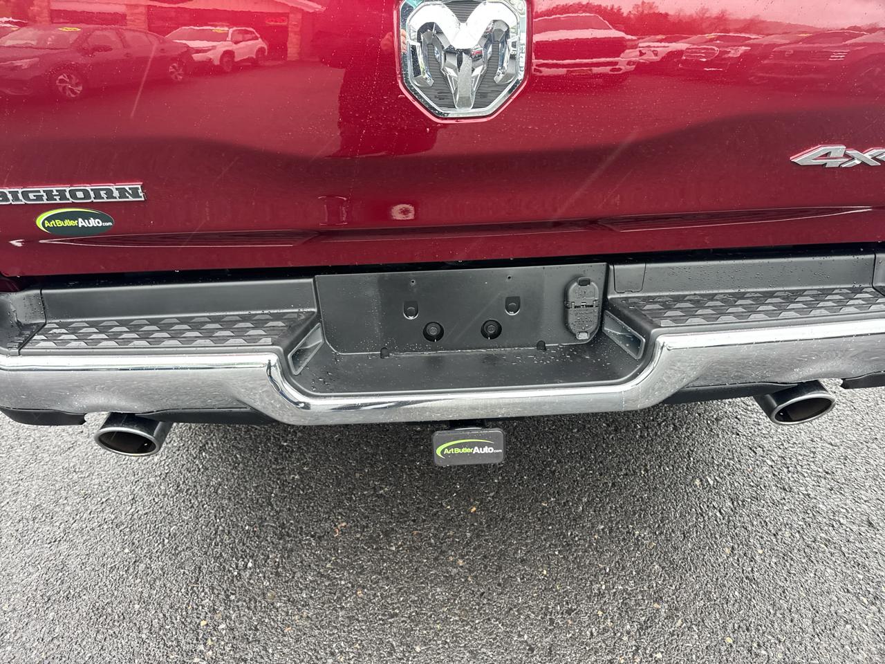 RAM 1500 Big Horn 4x4 Crew Cab 6'4" Box 2023